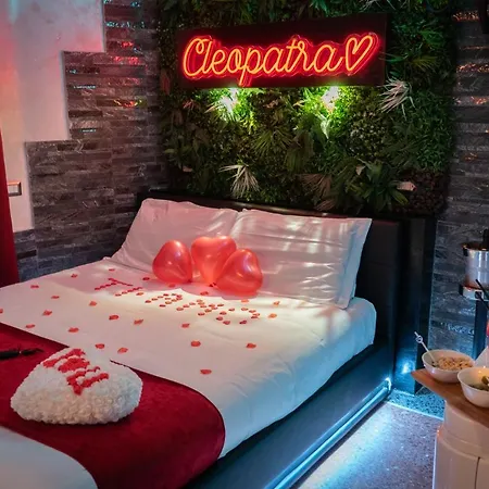 クレオパトラ 3* ローマ