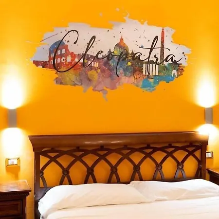 Cleopatra בית הארחה 3*